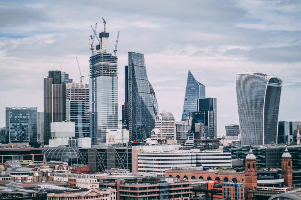 BREAKING: Combine quarterly GDP report with environmental progress, Downing Street told