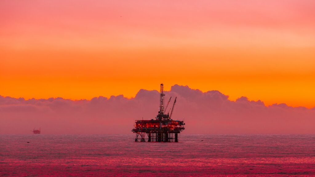 22,000 tonnes of oil released into UK waters